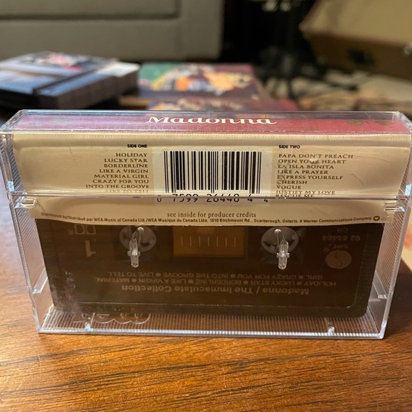 📼 Vintage Madonna Immaculate Collection 1990 Sire Records Cassette Tape 📼 - Picture 5 of 6